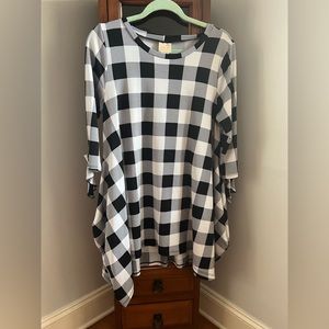 Zadie B’s  black & white gingham tunic top.